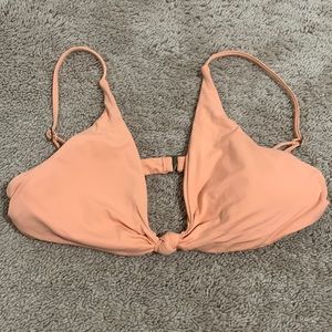 Light pink O’Neill bikini top